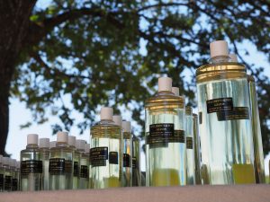 Olejki w kosmetyce i aromaterapii. Olejki zapachowe sosnowe, dobry olejek arganowy – cena