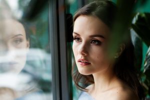 Podkład na przebarwienia słoneczne czyli wyrównany kolor skóry